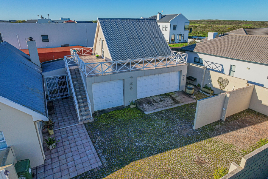 4 Bedroom Property for Sale in Myburgh Park Western Cape